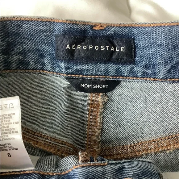 Brand New! Aeropostale Mom Jean shorts - Picture 5 of 6